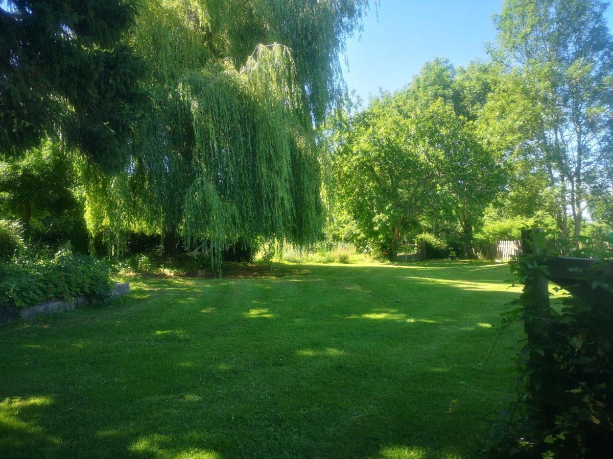 Gites Ferme De La Baie Roz-sur-Couesnon Exterior photo